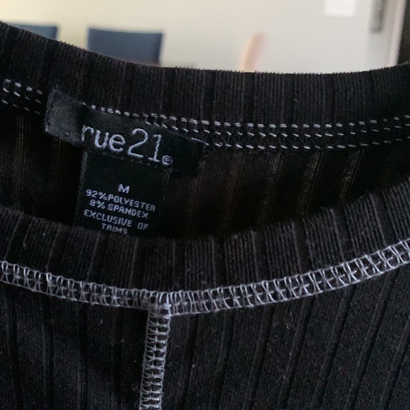 black long sleeve shirt - Picture 2 of 2